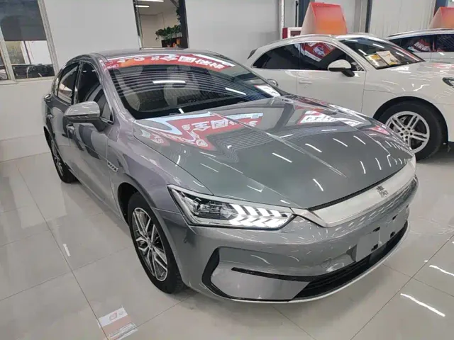 BYD Qin PLUS — Фото автомобиля 3