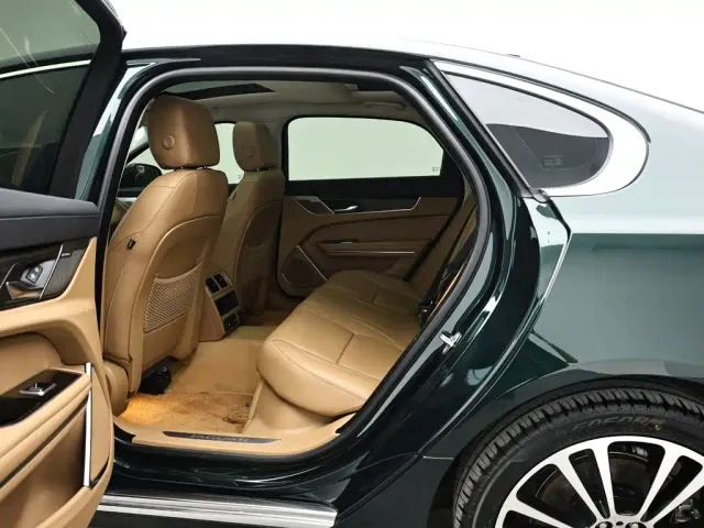 Jaguar XFL — Фото автомобиля 14