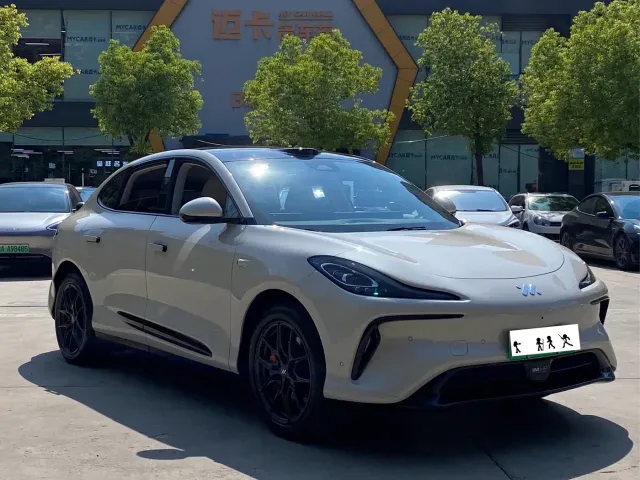IM Motors LS6 — Фото автомобиля 3