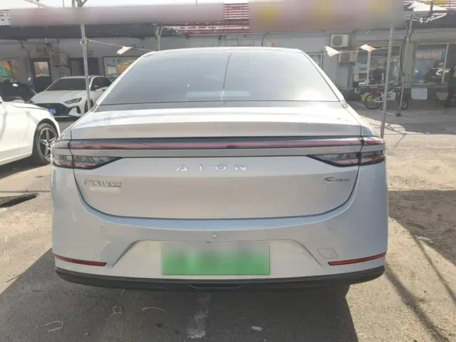 GAC Aion S Plus — Фото автомобиля 5
