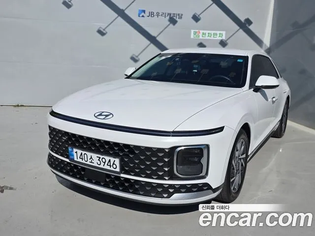 Hyundai Grandeur GN7 — Фото автомобиля 2