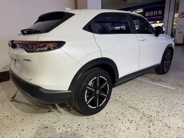 Honda Vezel — Фото автомобиля 12
