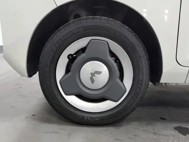 Wuling Hongguang Mini EV — Фото автомобиля 17