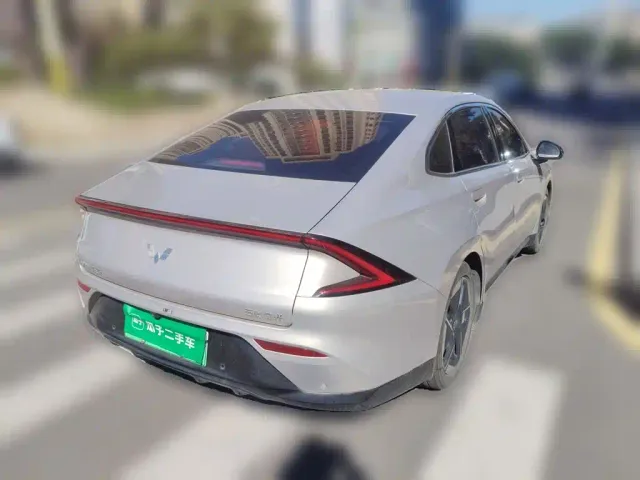 Wuling Starlight — Фото автомобиля 4