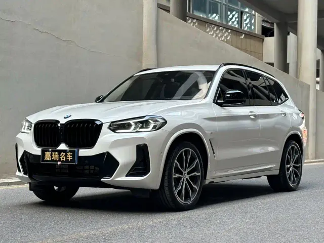 Фотография автомобиля — BMW X3