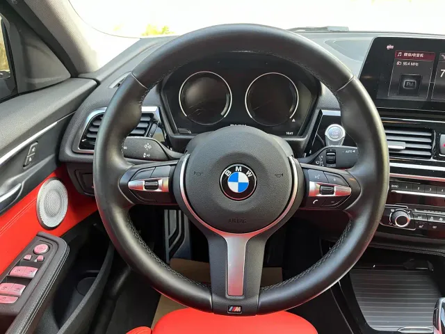 BMW 1 Series — Фото автомобиля 17