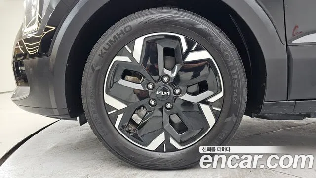 Kia Niro Niro (New) — Фото автомобиля 5