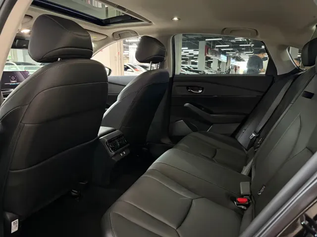 Honda Inspire — Фото автомобиля 5