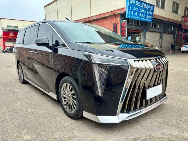GAC Trumpchi M8 — Фото автомобиля 3