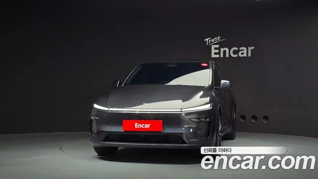 Tesla Model Y — Фото автомобиля 3