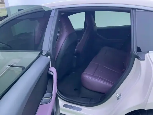 NIO NIO ET5 2022 75kWh — Фото автомобиля 13
