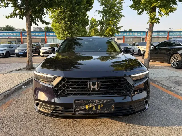 Honda Accord — Фото автомобиля 2