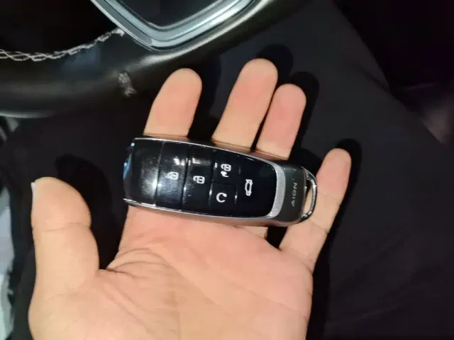 GAC Aion S Plus — Фото автомобиля 8