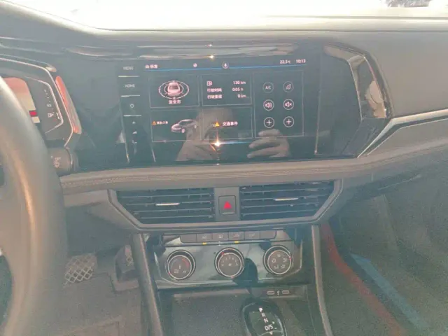 Volkswagen Sagitar — Фото автомобиля 12