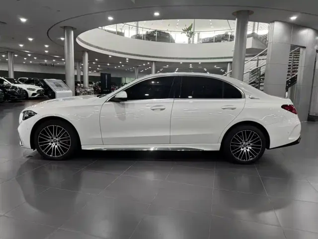 Mercedes-Benz Mercedes-Benz C-Class 2023 C 260 L Sport — Фото автомобиля 2