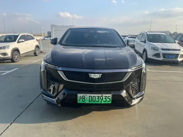 Cadillac Optiq — Фото автомобиля 2