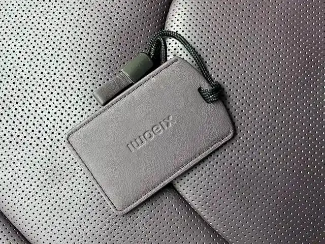 Xiaomi SU7 — Фото автомобиля 18