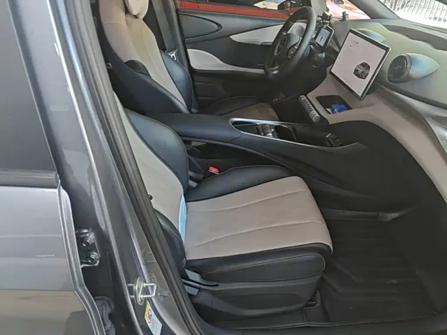 BYD Dolphin — Фото автомобиля 24