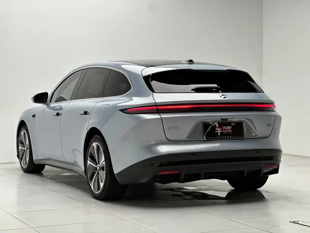 Nio ET5 Touring — Фото автомобиля 6