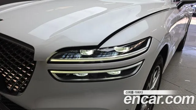 Genesis GV70 — Фото автомобиля 7