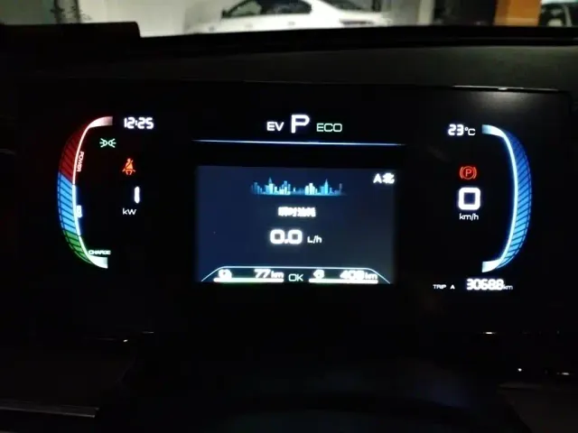 BYD Qin PLUS — Фото автомобиля 7