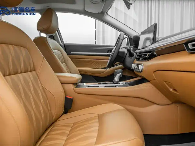 Nissan Teana — Фото автомобиля 15