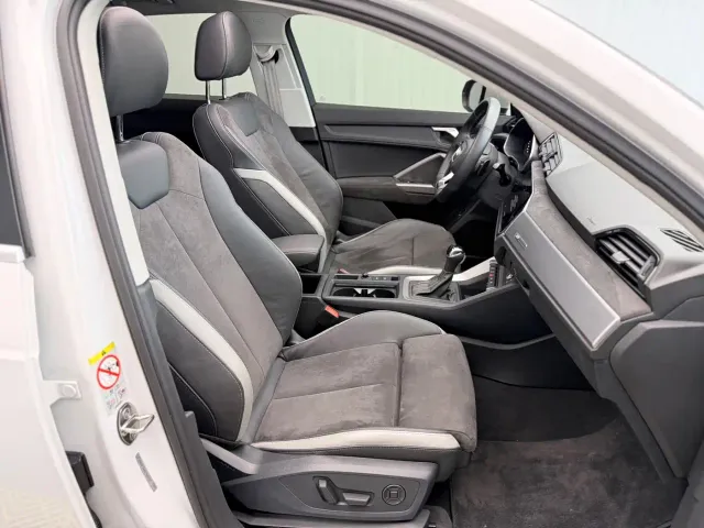 Audi Audi Q3 2022 35 TFSI Fashion Dynamic — Фото автомобиля 17