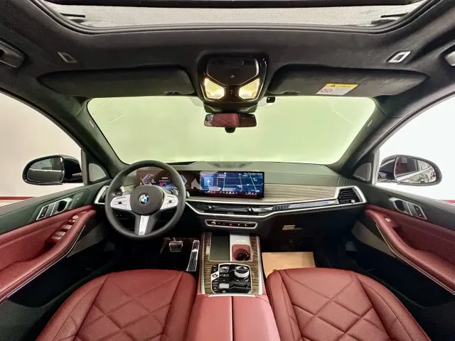 BMW BMW X5 2023 xDrive 40Li M Sport Package — Фото автомобиля 14