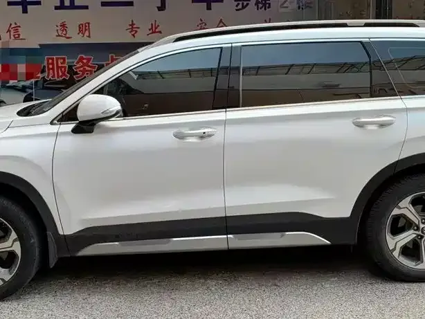 Hyundai Santa Fe — Фото автомобиля 7