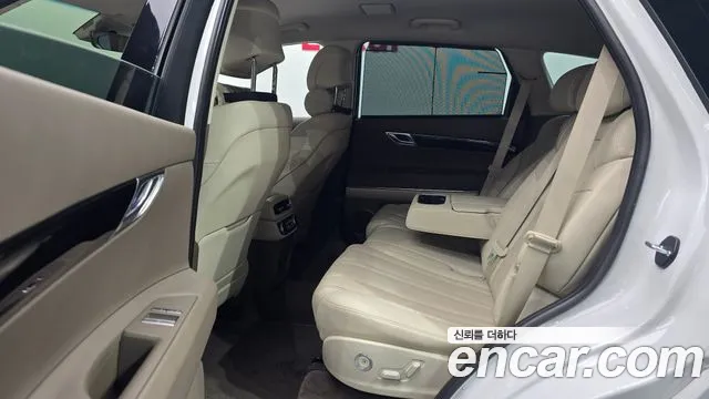 Genesis GV80 2.5T Бензин 2WD — Фото автомобиля 12