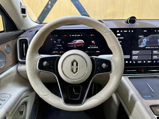 Aito M9 — Фото автомобиля 14