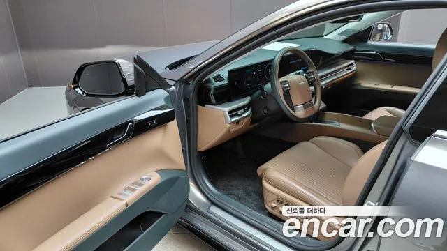 Hyundai Grandeur GN7 — Фото автомобиля 15