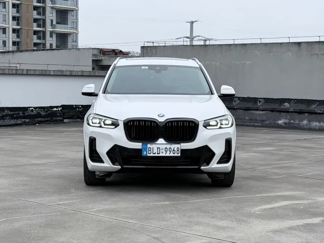 BMW X3 — Фото автомобиля 2