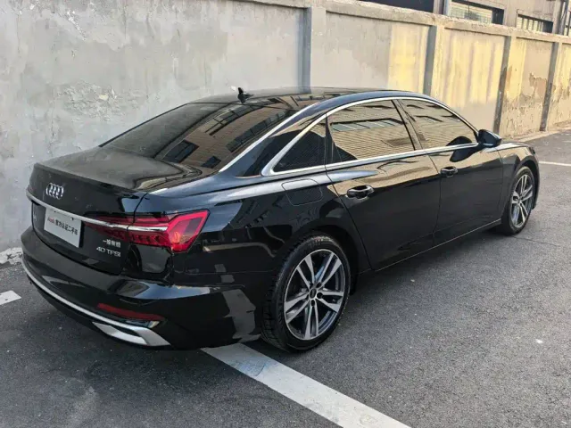Audi A6L — Фото автомобиля 6