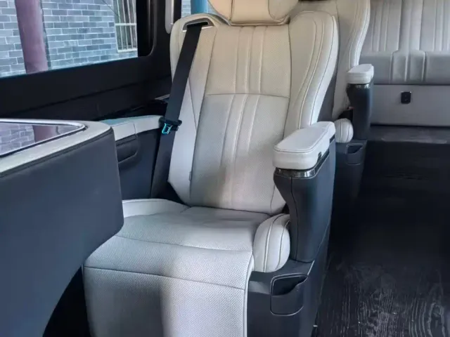Toyota Coaster — Фото автомобиля 5
