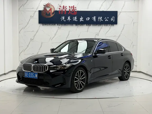 Фотография автомобиля — BMW 3 Series
