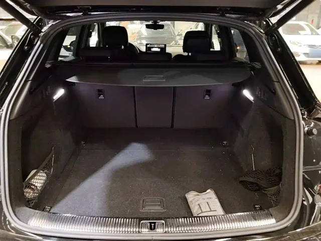 Audi Q5L — Фото автомобиля 18