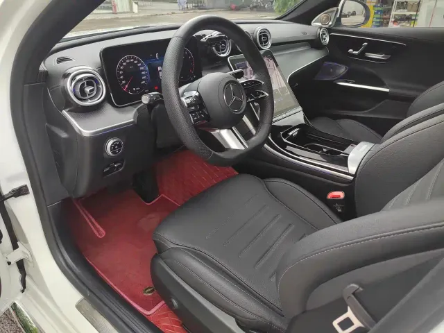 Mercedes-Benz C-Class — Фото автомобиля 20