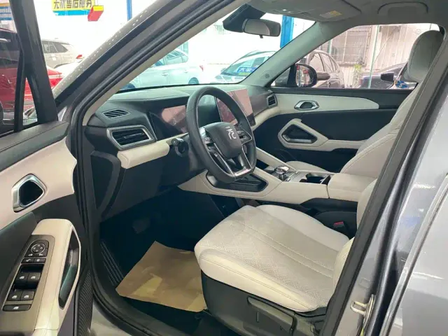 BYD Yuan UP — Фото автомобиля 7