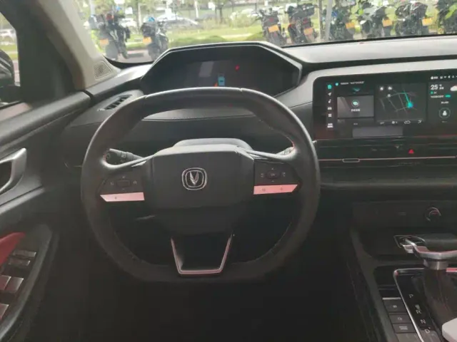 Changan CS55 Plus — Фото автомобиля 15