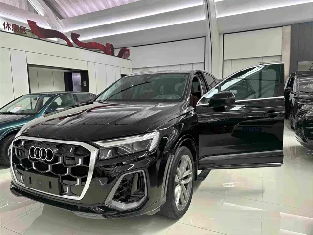 Audi Q7 — Фото автомобиля 5