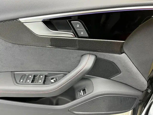 Audi S4 — Фото автомобиля 19