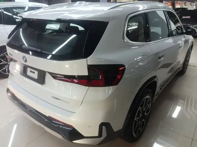 BMW BMW X1 2025 sDrive25Li X Design Package — Фото автомобиля 6
