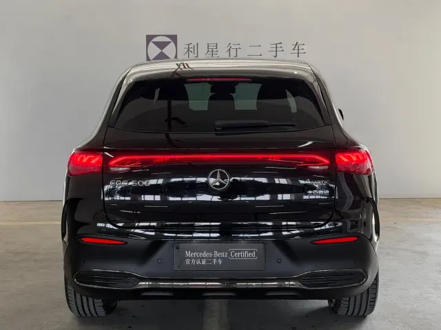 Mercedes-Benz EQE SUV — Фото автомобиля 4