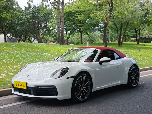 Porsche 911 — Фото автомобиля 25