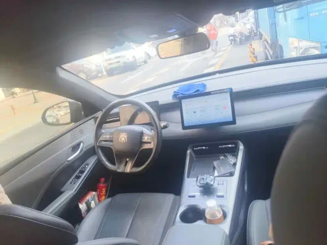 BYD Qin PLUS — Фото автомобиля 12