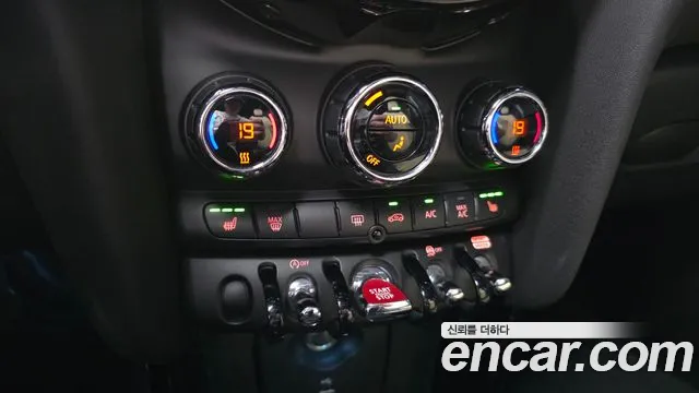 MINI Cooper — Фото автомобиля 19
