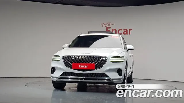 Genesis GV70 2.5T Бензин AWD — Фото автомобиля 2