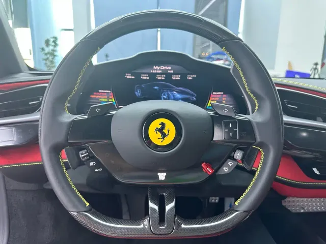 Ferrari SF90 — Фото автомобиля 14