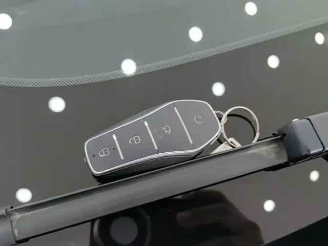 BYD Seal 05 DM-i — Фото автомобиля 8